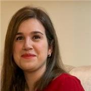 Profesora de Inglés con nivel C1, con motivación y ganas, para alumnos de Primaria (6-12 años) y con experiencia en colegios